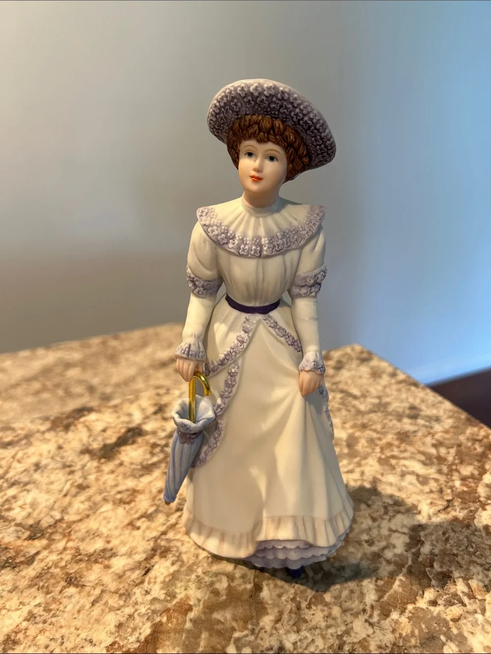 Home Interiors “Penelope” figurine excellent condition H 8.5 inches